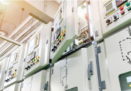 What is the function and history of the switchgear?